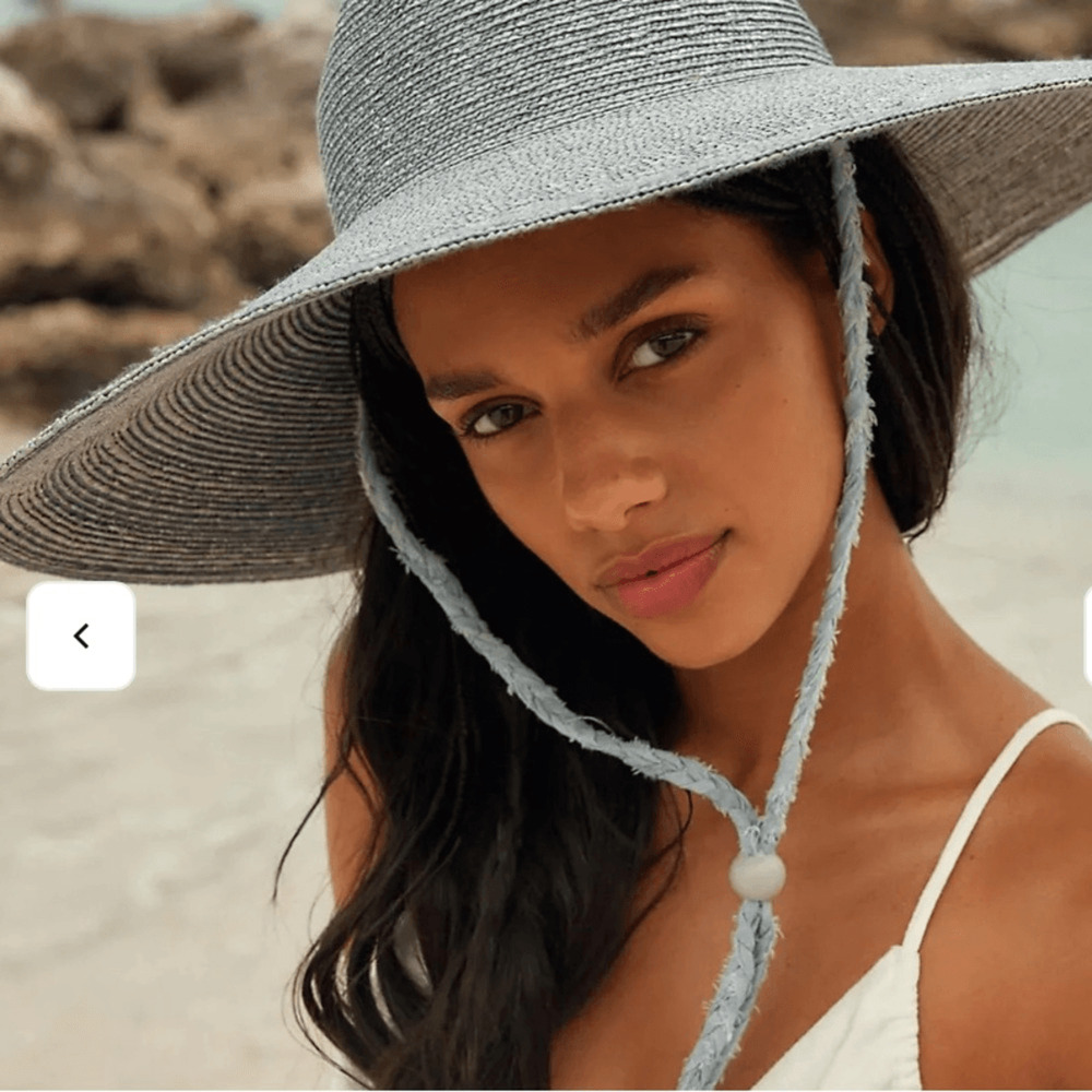 NEW! Wyeth Wide Brim Straw Sun Hat with Chin Cord - Light Blue